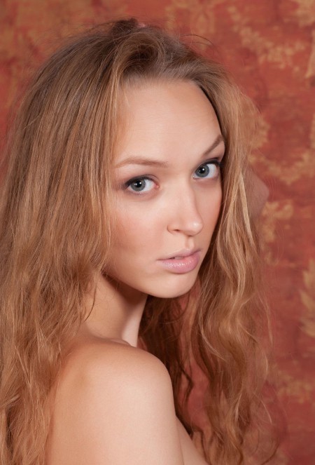 Геня А: Блондинка в фотосете