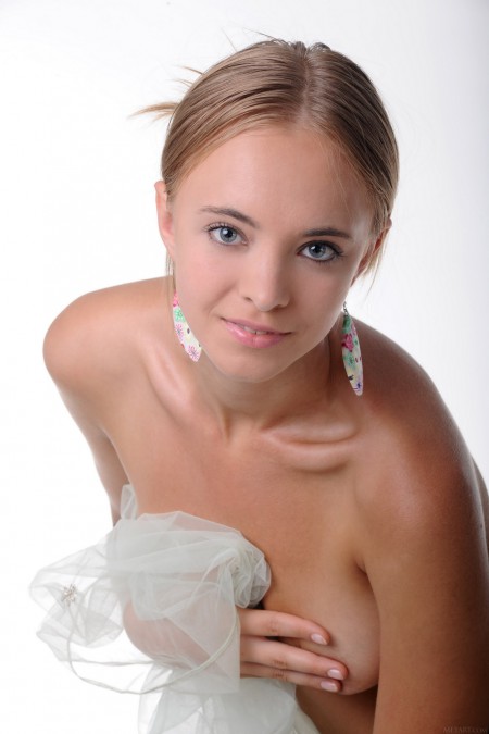 Сексуальность Рэйчел: Модный студийный кадр