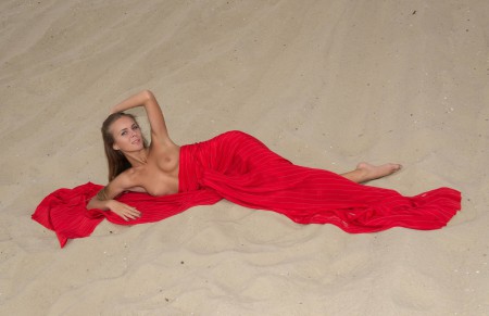 Похотливая красота летнего пляжа