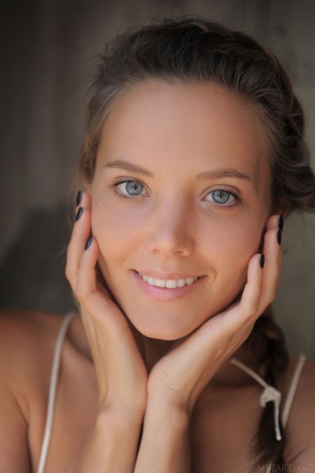 Элегантность и сенсуальность Кловер А