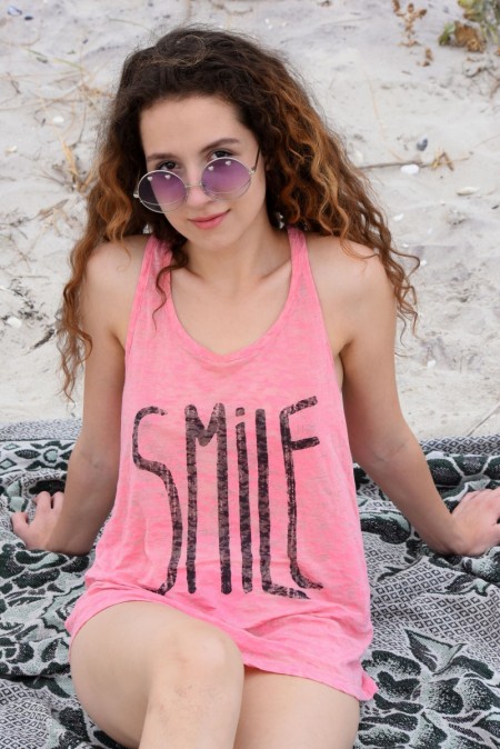 Летний отдых Мелиссы на природе