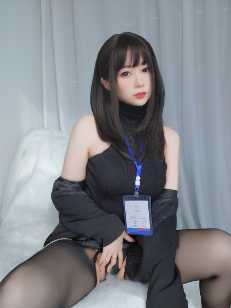 Элегантная модель красоты: Бай Ин