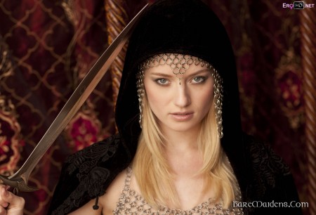 Гадриэлла: Элегантная Сексуальность в Студии