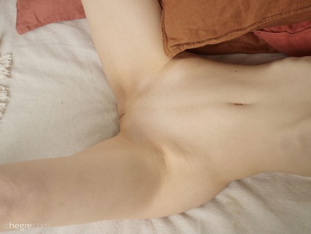 Обольстительная Анналина: чувственная фотосессия