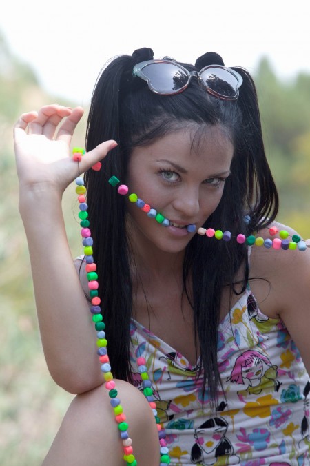 Летнее веселье: Девушка Daloria A