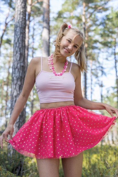 Летнее веселье: эротическая фотосессия