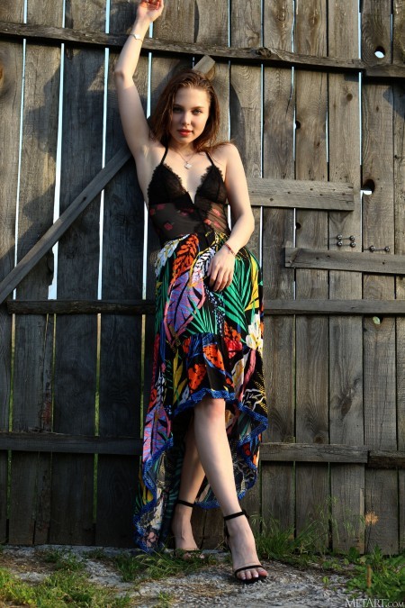 Летний фешн-фотосет с Скарлет Хансен