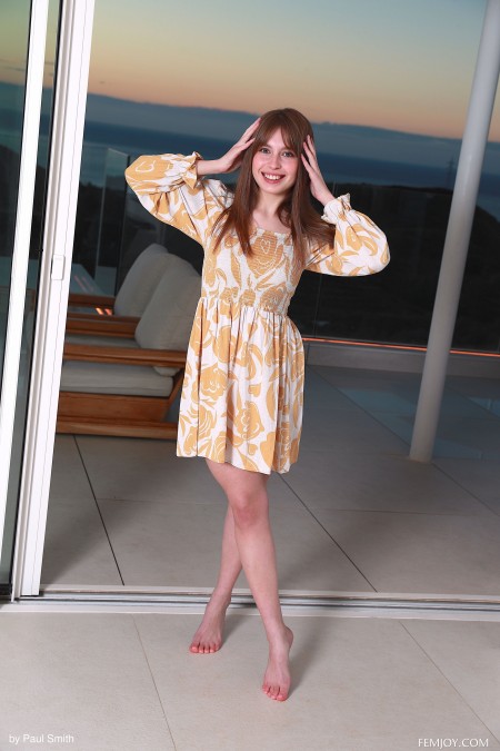 Арістейя: Элегантность и веселая сенсуальность