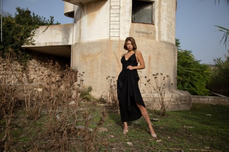 Элегантная летняя фэшн-фотосессия в природе