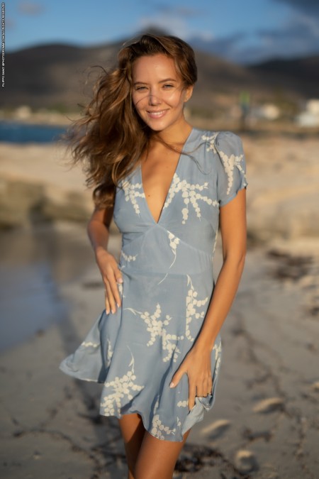 Счастливое летнее солнце: фотосессия на пляже