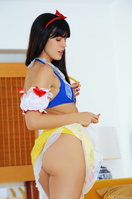 Радостная красота в домашней обстановке