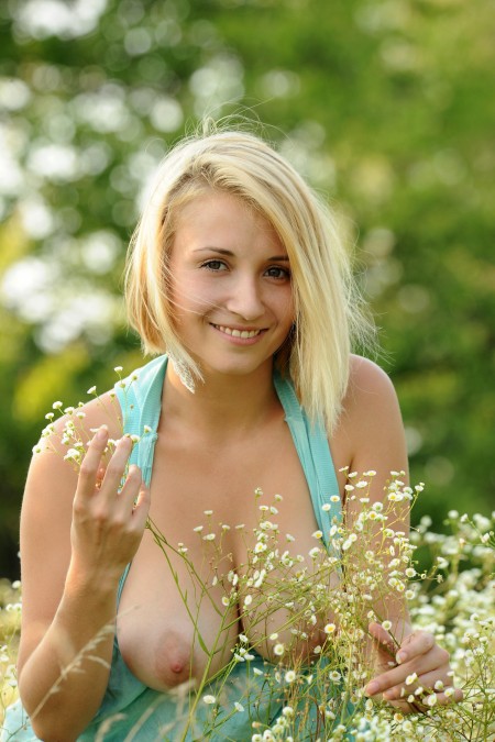 Изящество Иезабеллы: Женственность на природе