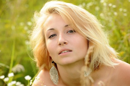 Изящество Иезабеллы: Женственность на природе