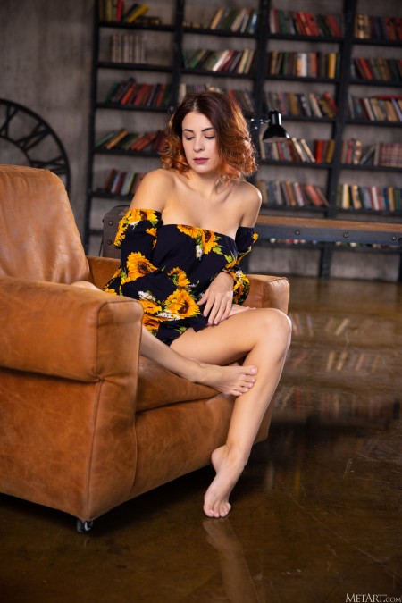 Элегантная Алиса: Сексуальность и Мода