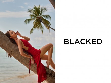 Летняя сенсуальность: Соня Блейз