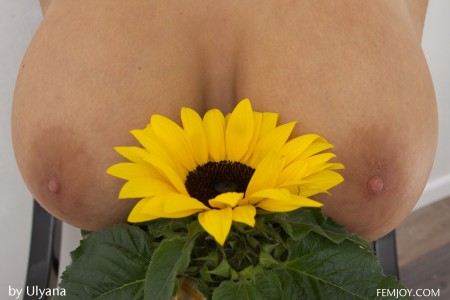 Спокойная чувственность: летний эротический портрет