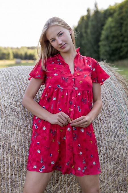 Летнее сельское веселье с Бети