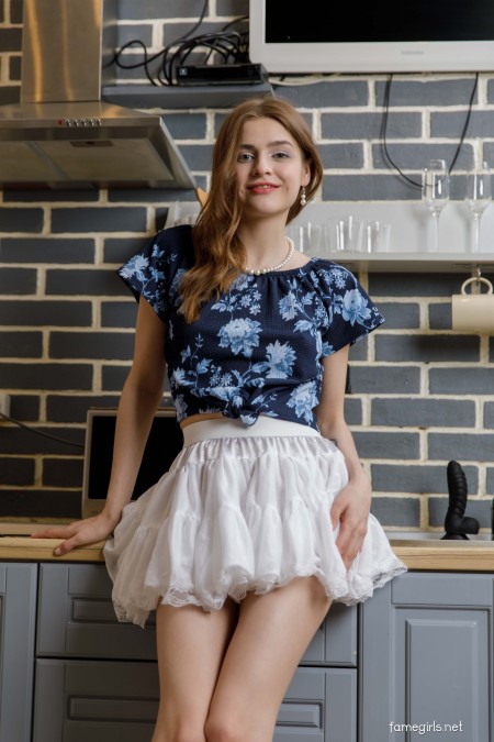 Эротическая фотосессия с Минни Лав