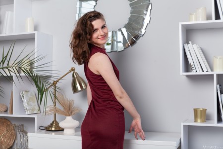 Кассі А: Улыбка в домашнем офисе