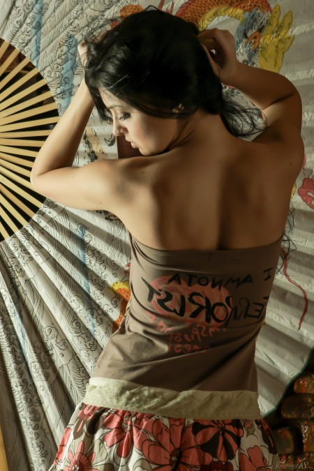 Изысканная эротика: Мелба В в фотосете