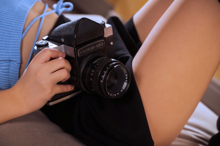 Фотосессия с чувственной моделью в белье