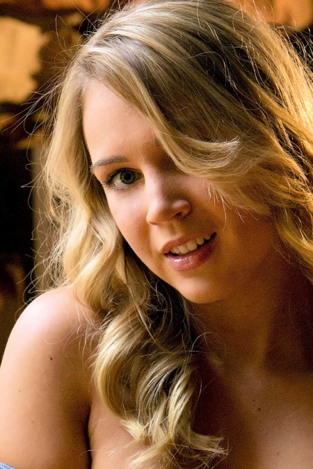 Изысканная сексуальная фотосессия Zoey Taylor
