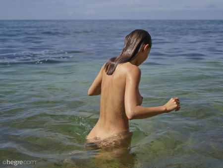 Летнее наслаждение: Анна на природе